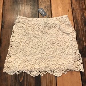 Lace mini skirt